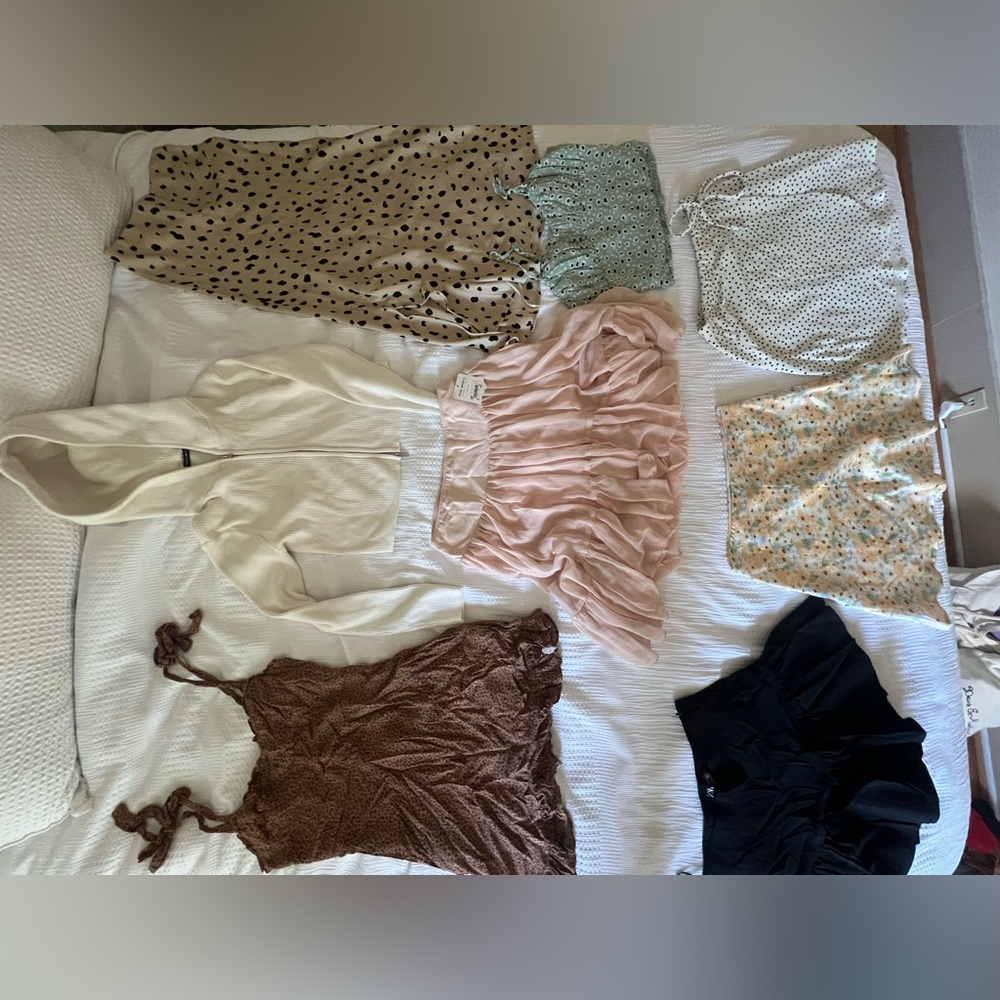 Summer clothes lot Brandy Melville, Zara, Princess Polly, free people size small